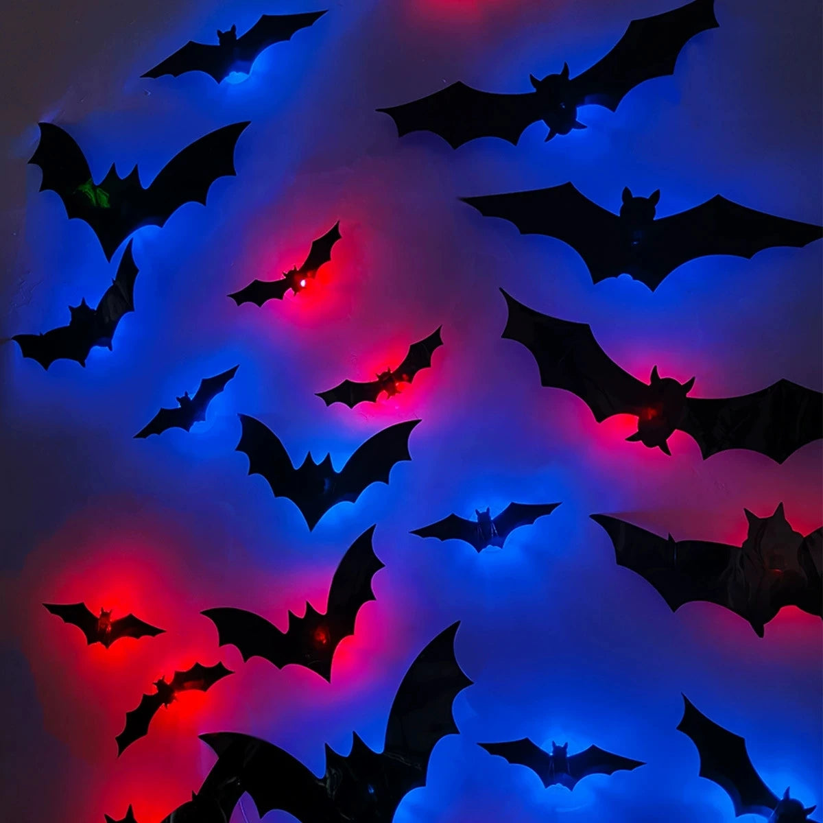 Mur de chauves-souris 3D éclairées dans le noir